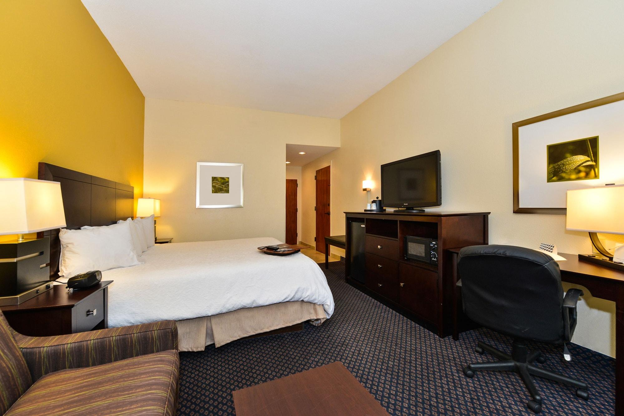 Hampton Inn Petersburg-Fort Gregg Adams Exteriér fotografie