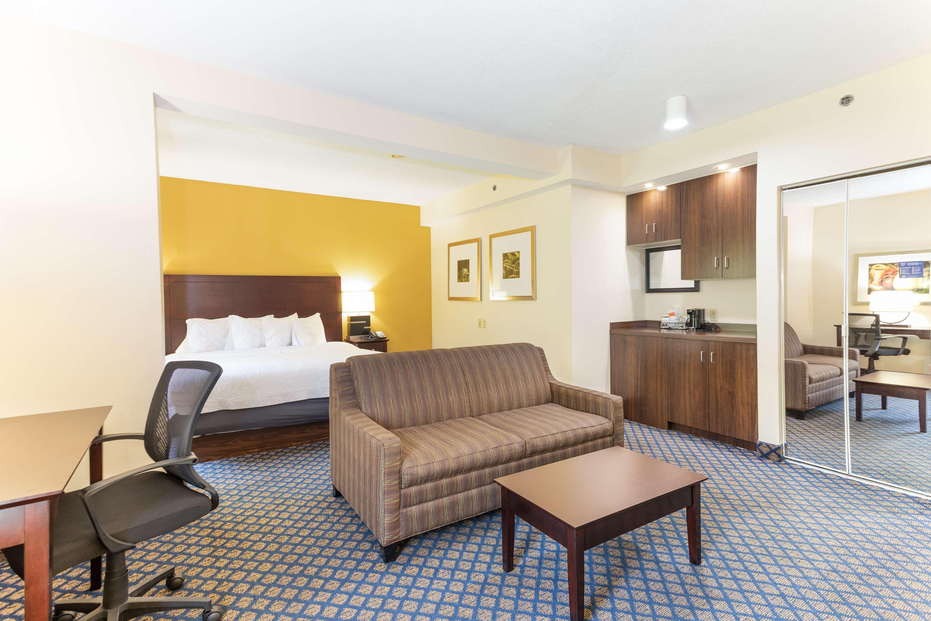Hampton Inn Petersburg-Fort Gregg Adams Exteriér fotografie